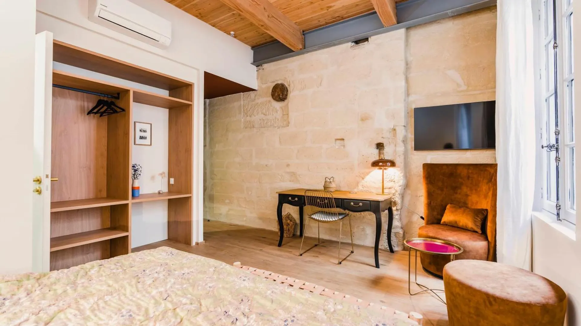 Le Petit Avignon - Chambres & Appartement A Deux Pas Du Pont D'Avignon Et Du Palais Des Papes